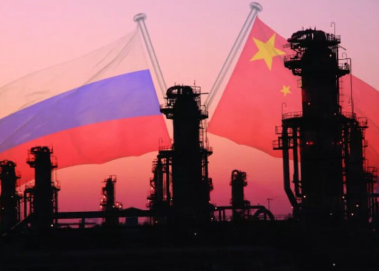 Китай забирает то, от чего отказалась Индия: российская нефть уходит в Поднебесную