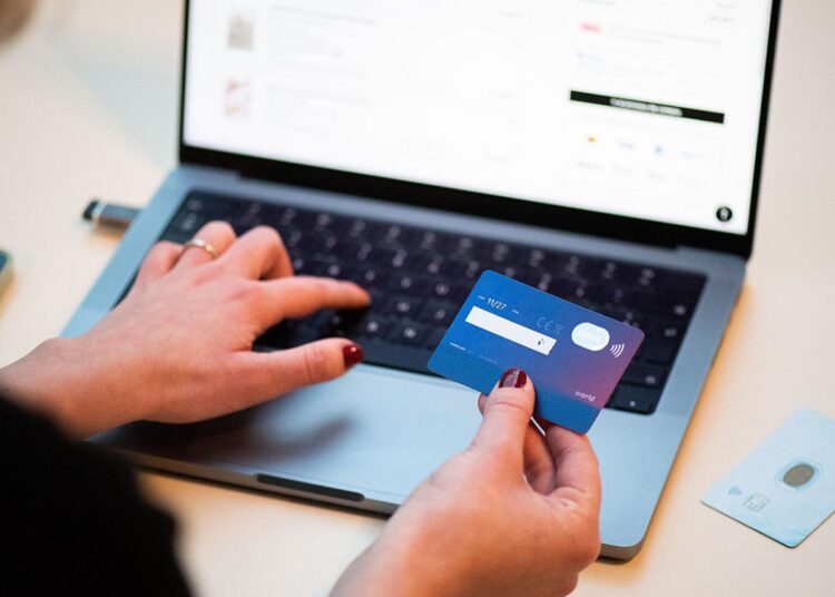 SWIFT устарел: в Госдуме объяснили, почему Россия может без него обойтись