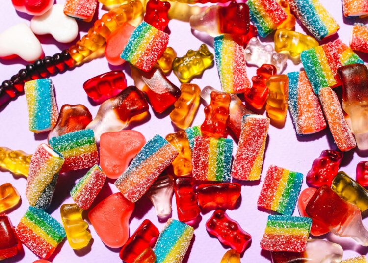 Любимые сладости россиян с сентября подорожают почти вполовину