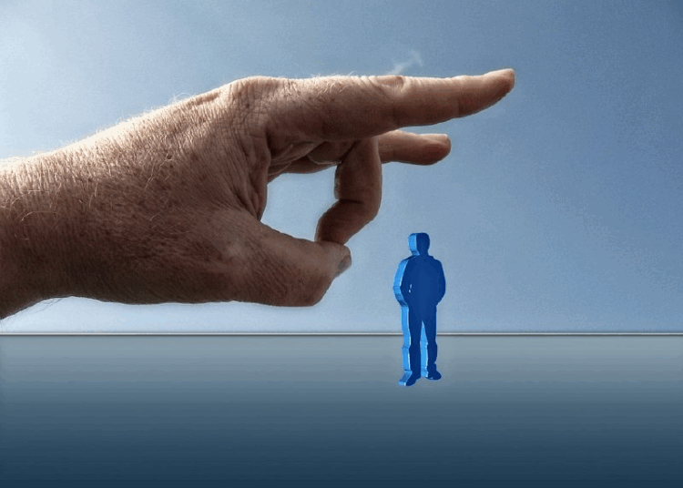 Россиян предупредили о возможных сокращениях в каждой десятой компании