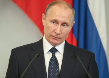 Путин предложил странам ШОС создать свою платежную систему