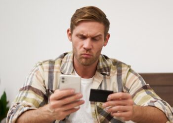 Что делать в случае задержки денежных переводов