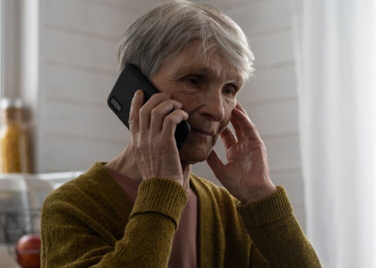 Россиян предупредили о новой схеме мошенничества с перерасчетом ЖКХ