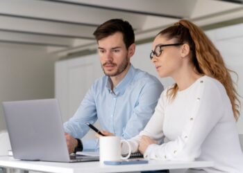 Россия вошла в тройку стран с крупнейшим гендерным разрывом в зарплате