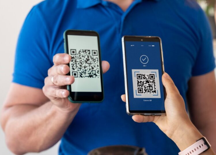 На «Госуслугах» появится QR-паспорт