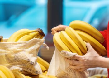 Бананы в России резко упали в цене