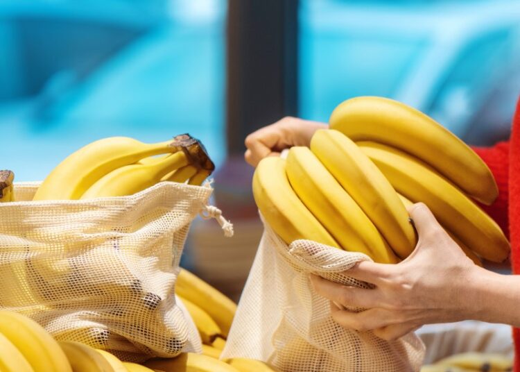 Бананы в России резко упали в цене