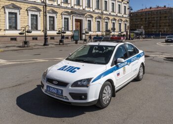 В России разрешили многократные штрафы водителям с нескольких камер