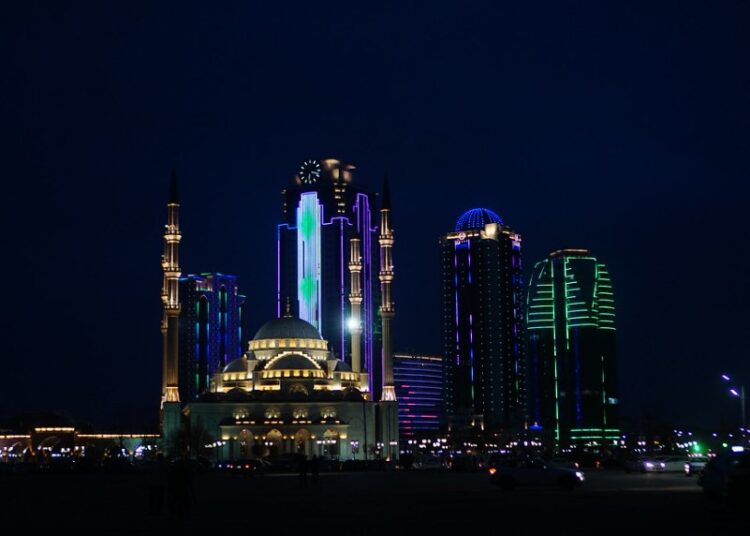 В Чечне обвинили ЦБ в нечестности при выборе дизайна 500-рублевой купюры