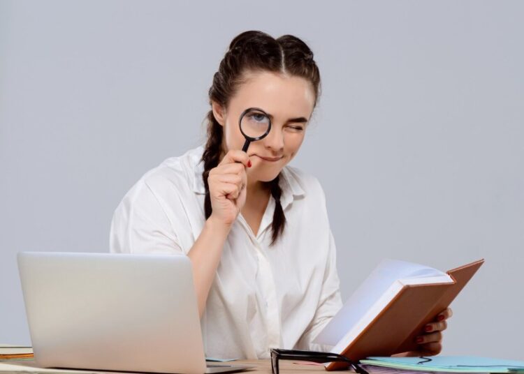 Эксперт Минфина назвала пять признаков лжеброкеров