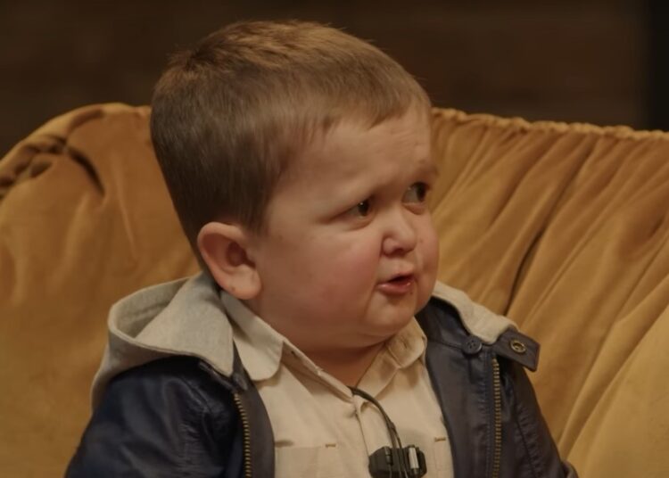 Один из богатейших блогеров России обратится в полицию из-за долга в 1,5 млн руб.