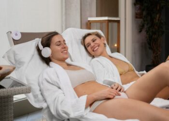 Зумеры массово отправляются на отдых в санатории и психбольницы