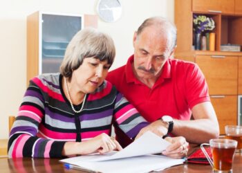 Россиянам объяснили появление двойных счетов за коммуналку