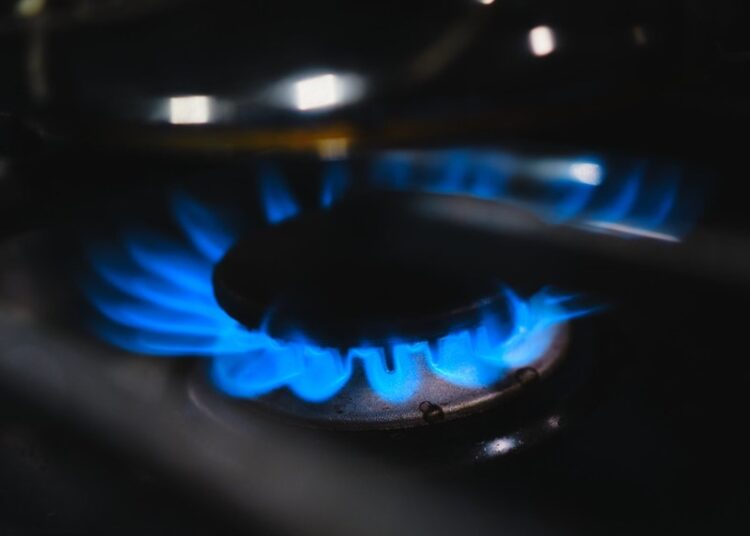 Украинцев попросили экономить газ