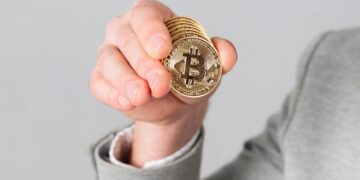 Эксперт увидел потенциал роста биткоина после падения на крипторынке