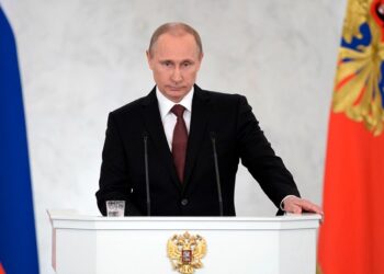 Путин с юмором высказался о запрете ЕС на российские унитазы