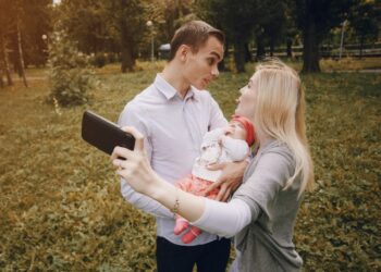 Российские студенты получат 200 тыс. рублей при рождении ребенка