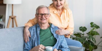 Стало известно, кто в 2026 году получит право на пенсионные выплаты