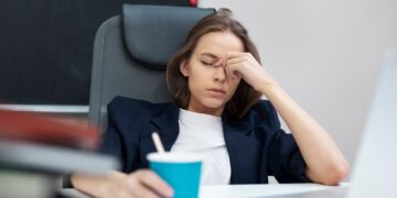 «Работа без радости»: названы главные страхи работающих россиян