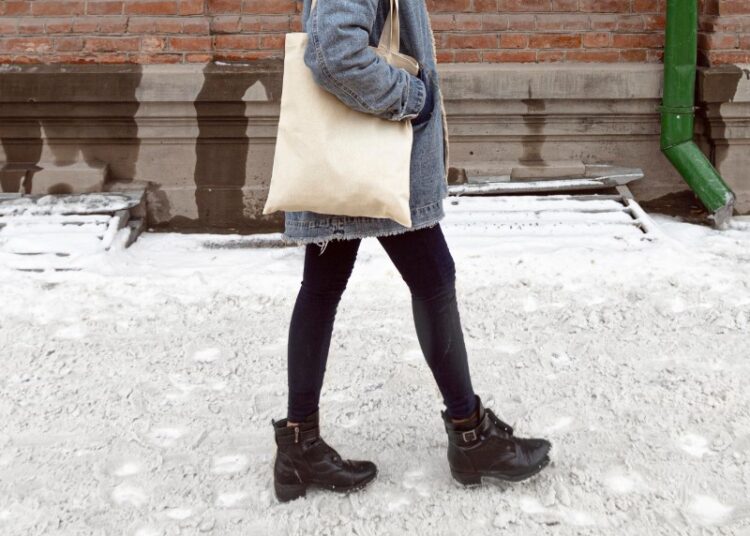 Травма россиянки на улице обошлась коммунальщикам в 200 тыс. рублей