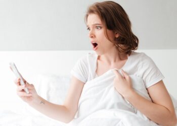 Россиян предупредили о мошенниках, вымогающих новый «налог»