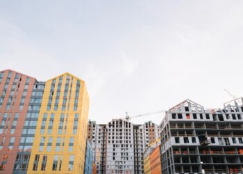 Жилье в России может подорожать на 2-4% после повышения НДС