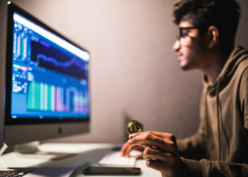 Майнер получил 347 тыс. долларов за новый блок биткоина