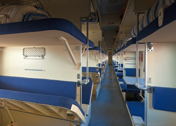 За постель в поездах теперь придется платить отдельно