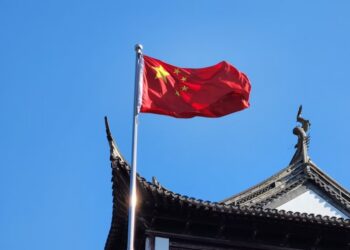 Китай обвинил США в шантаже из-за требований прекратить покупку  нефти из РФ