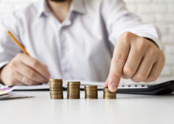 Финансист Ермилова раскрыла подводные камни заработка на вкладах c 30% годовых