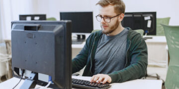 Стало известно, где будут платить больше 200 тысяч в месяц в 2026 году