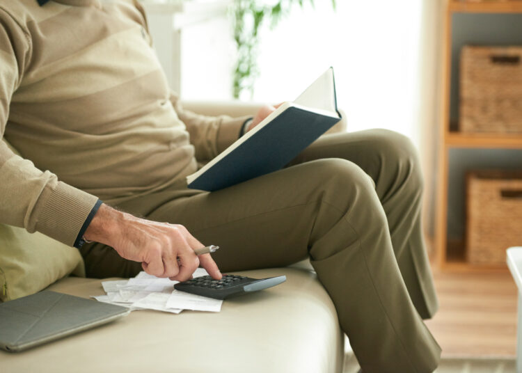 Какую пенсию получит никогда не работавший человек