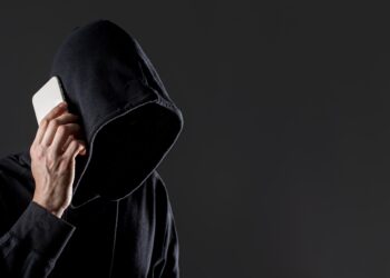 За год мошенники обманули российских пенсионеров на 1,5 млрд рублей