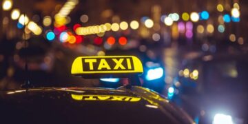 Минпромторг представил список пригодных для такси российских автомобилей