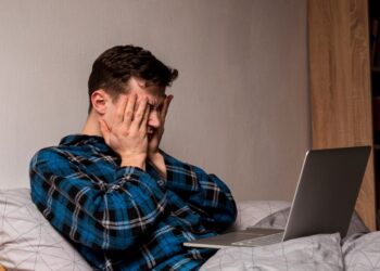 Деньги под 300% годовых: как россиян заманивают в долговую яму с максимальной переплатой