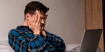 Деньги под 300% годовых: как россиян заманивают в долговую яму с максимальной переплатой