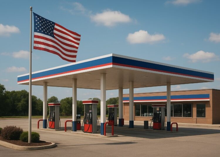 Борьба Запада с Россией оставила американцев без дешевого бензина