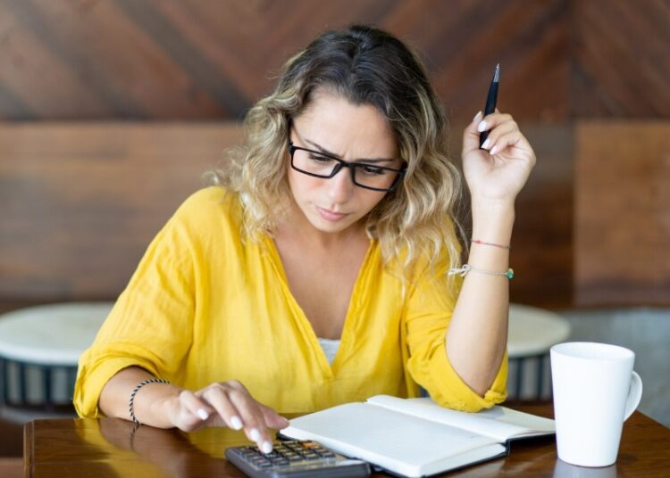 «Выгоднее быть должником»: раскрыта правда о досрочном погашении кредитов