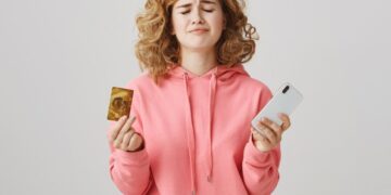 «Без паники!»: раскрыт экстренный алгоритм действий при ошибочном банковском переводе