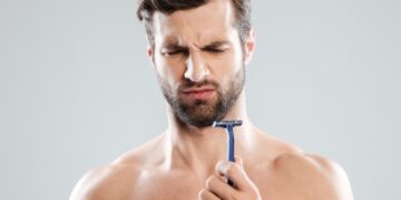 «Цена гладких щек»: стоимость станков для бритья в России за год выросла на 69%