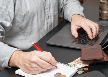 У российских компаний кончились деньги на повышение зарплаты