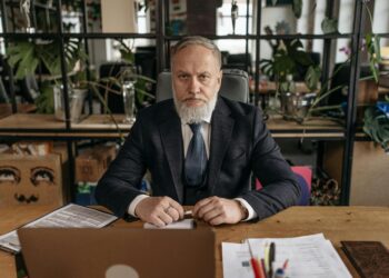 У российских компаний кончились деньги на повышение зарплаты
