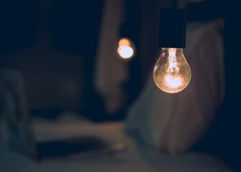 Россиянам назвали способ сэкономить на электричестве зимой