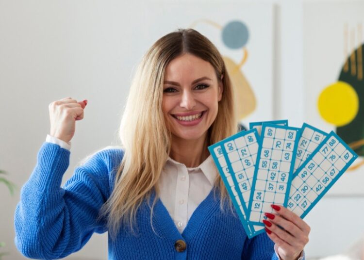 Деньги не меняют людей: как на самом деле на россиян влияет выигрыш в лотерею