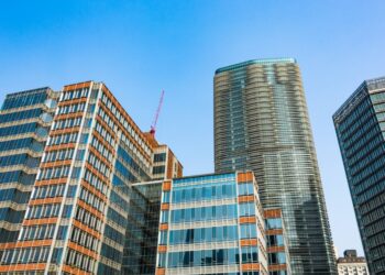 Россиян предупредили о росте спроса на «новостройки» из-за ситуации с Долиной