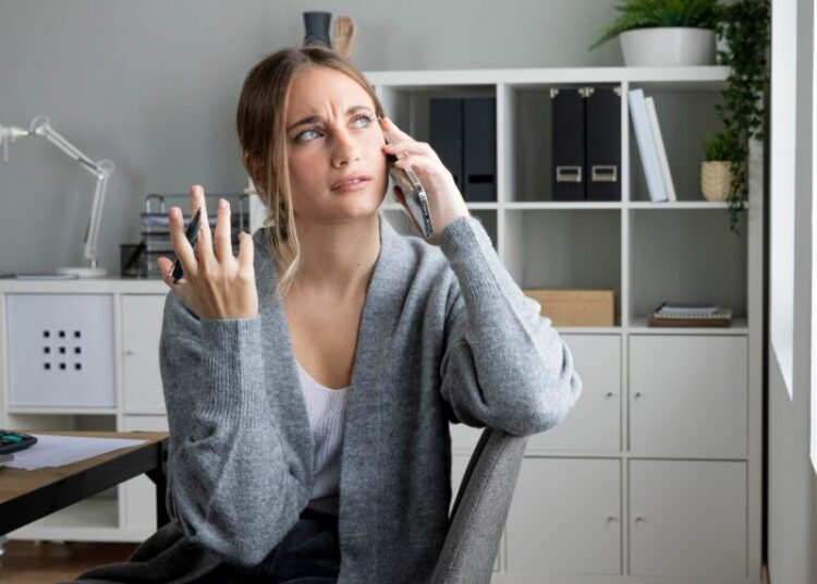 Россиянам объяснили, почему нельзя перезванивать на неизвестные номера
