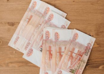 Россиянам назвали справедливую ставку по вкладам